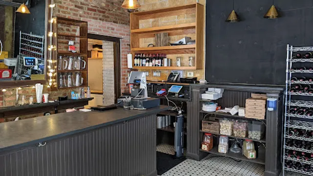 Vezzo NYC Thin Crust Pizza