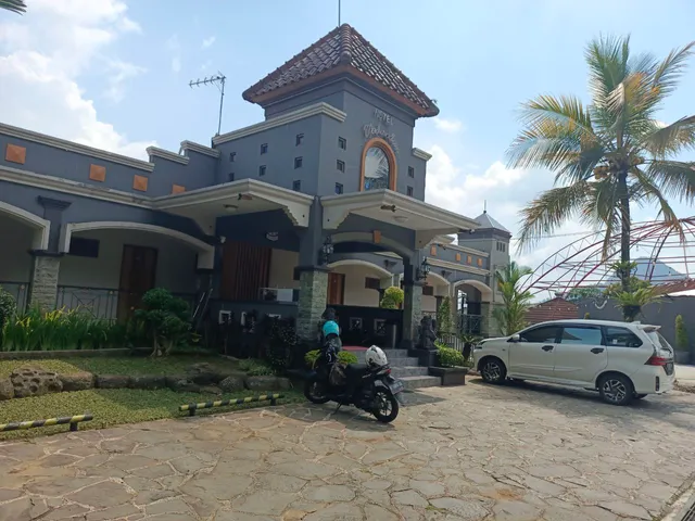 Hotel Madurodam Baturaden