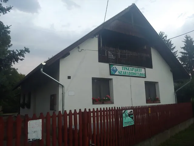 Tisza-parti Szabadidő Tábor