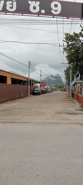 Brick house pool villa cha-am