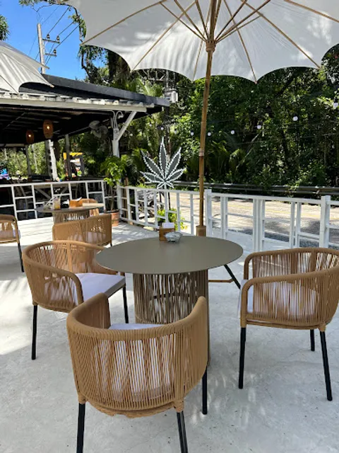 Kood Vibes Bakery & Restaurant