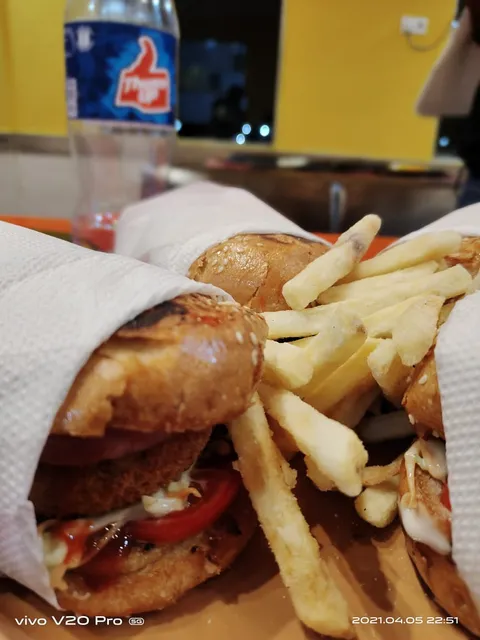 Skydeck Cafe and Restaurant