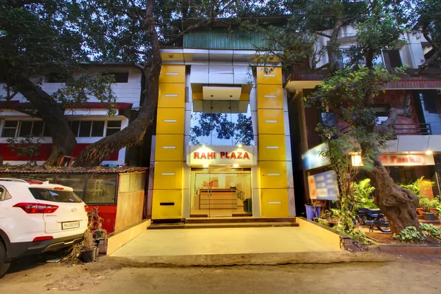 Rahi Plaza