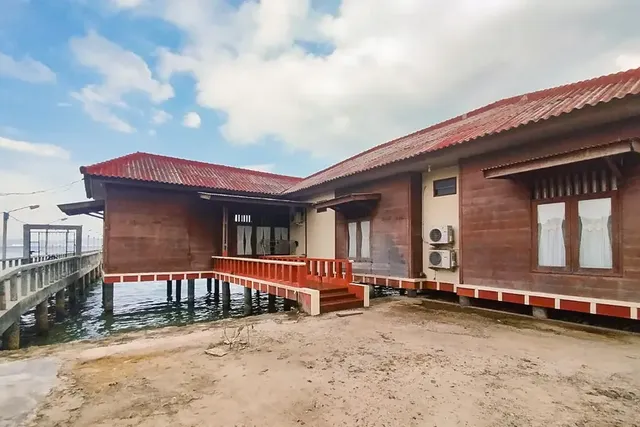 Villa Singa Laut Lampung RedPartner