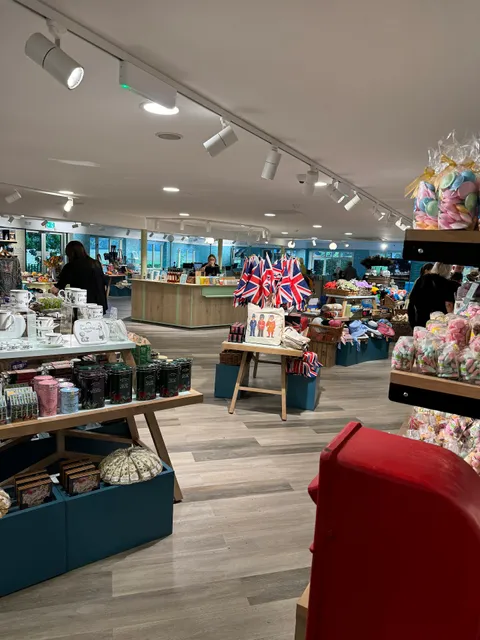 Leeds Castle Gift Shop
