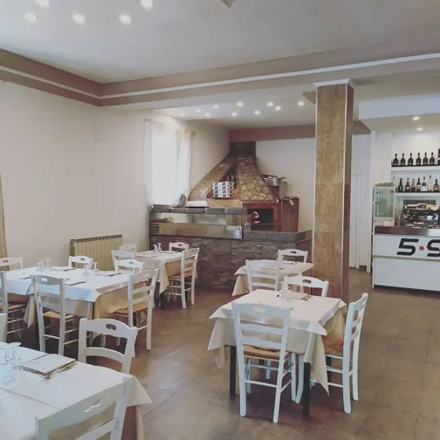 598 - Ristorante - Pizzeria - Sala ricevimenti