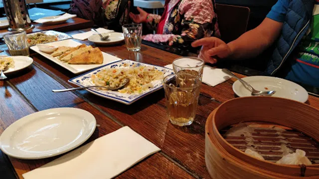 Fu Man Lou Dumpling Bar