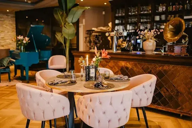 Café & Zaal De Bijenkorf