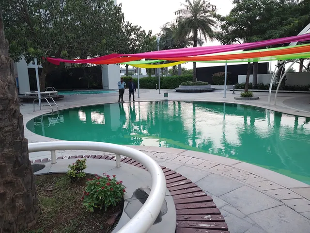 The Emerald Club City Office