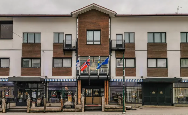 Boutique Hotel Mustaparta