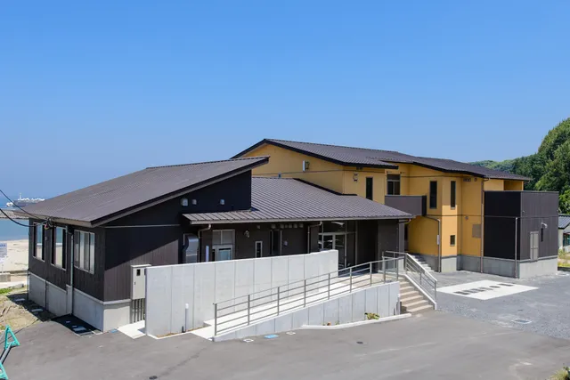 Oceanfront Inn Hamadakan