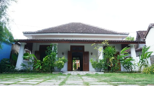 RedDoorz Syariah near Alun Alun Kota Rembang