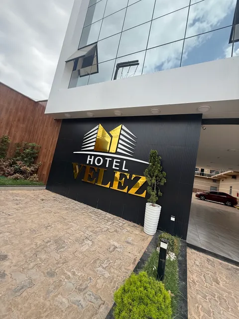 Hotel Residencial Velez