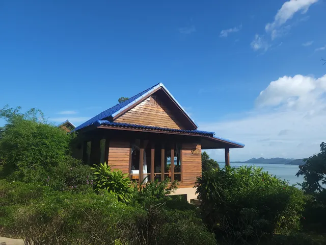 Esmeralda View Resort. เอสเมอรอลด้า วิว รีสอร์ท