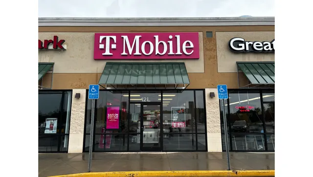 T-Mobile Authorized Retailer