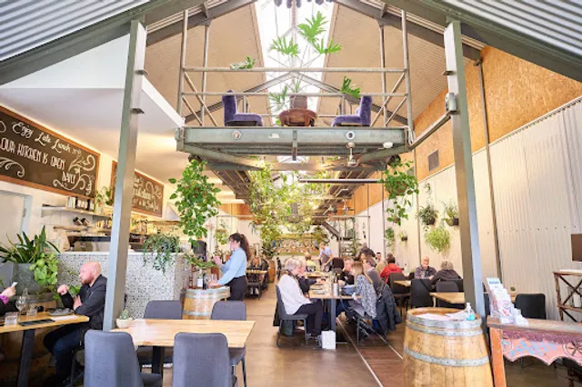 Rústico At Hay Shed Hill