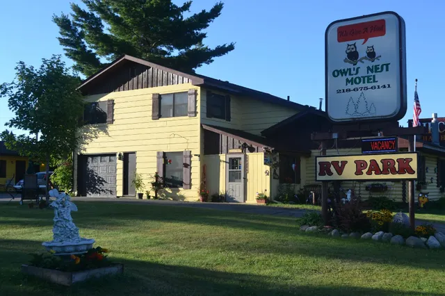 Owl's Nest Motel