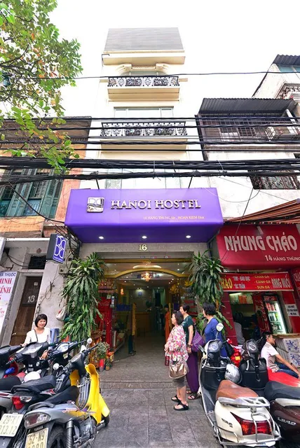 B&B Hanoi Hotel & Travel