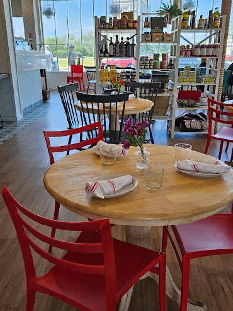 Alimentari Beach Montauk