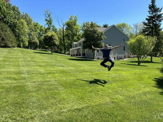 Green Lawn Fertilizing