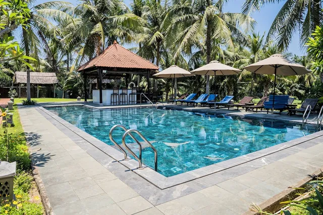 Riverside Bamboo Resort