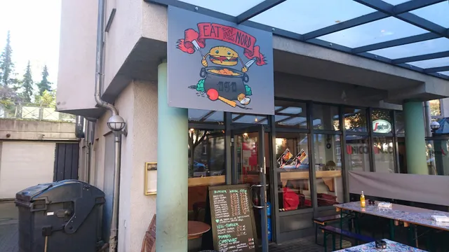 EAT INN NORD / Burger Deluxe