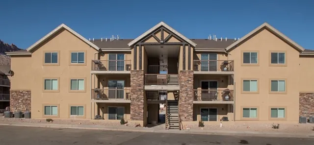 Moab Redcliff Condos