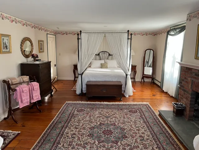 The Sheeley House - No Longer Accepting Reservations in 2025 forward, thank you