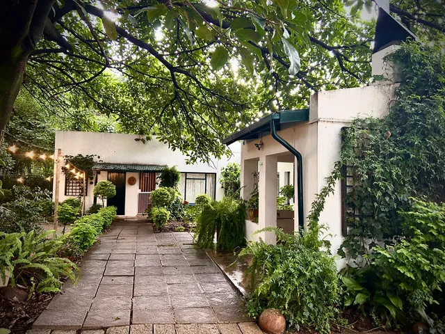 La Bella B&B Under the Fig Tree