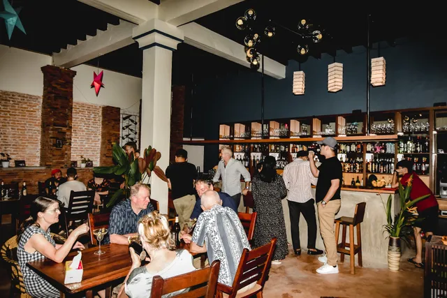 LPMC Bar & Restaurant