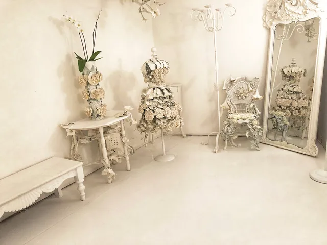 White Flowers Gallery