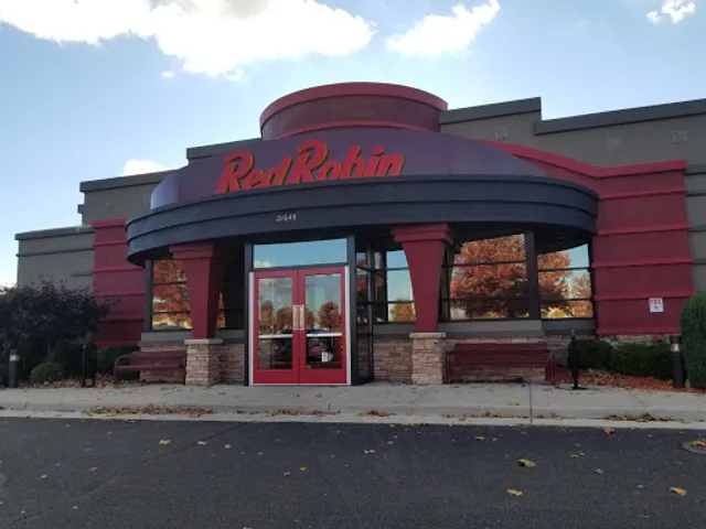 Red Robin Gourmet Burgers and Brews