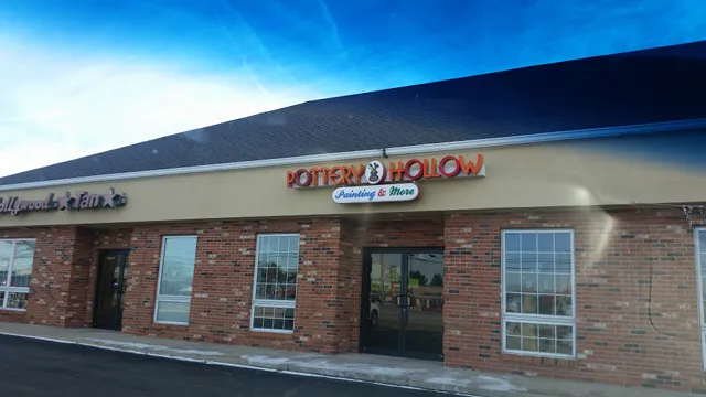 Pottery Hollow Painting & More