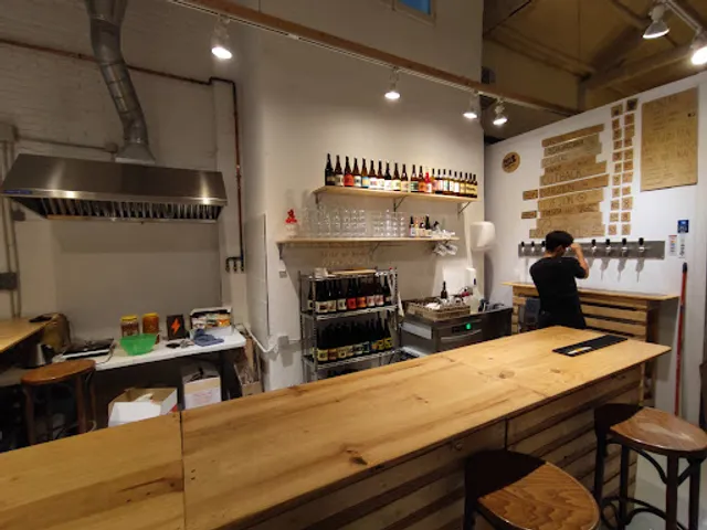 Antonia’s Burger X Cyclic Beer Farm