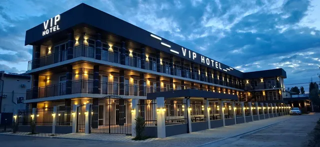 VIP HOTEL
