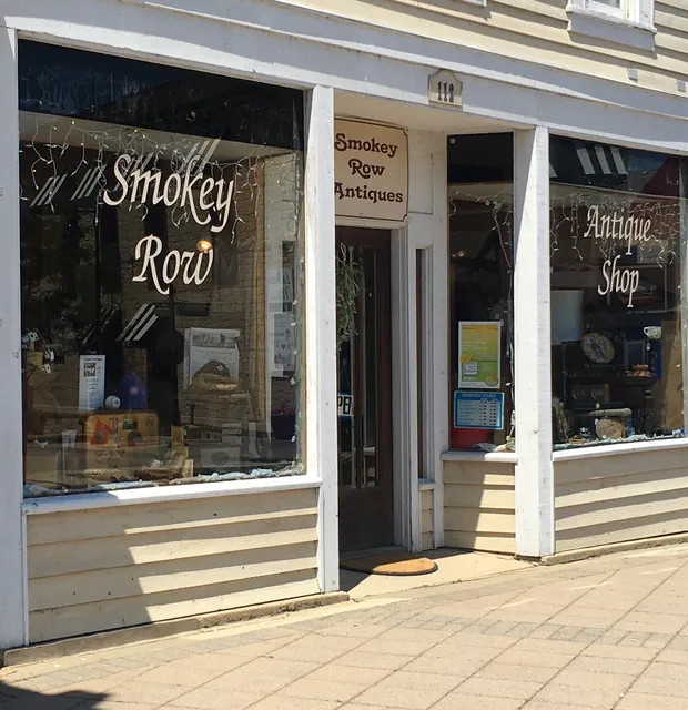 Smokey Row Antiques