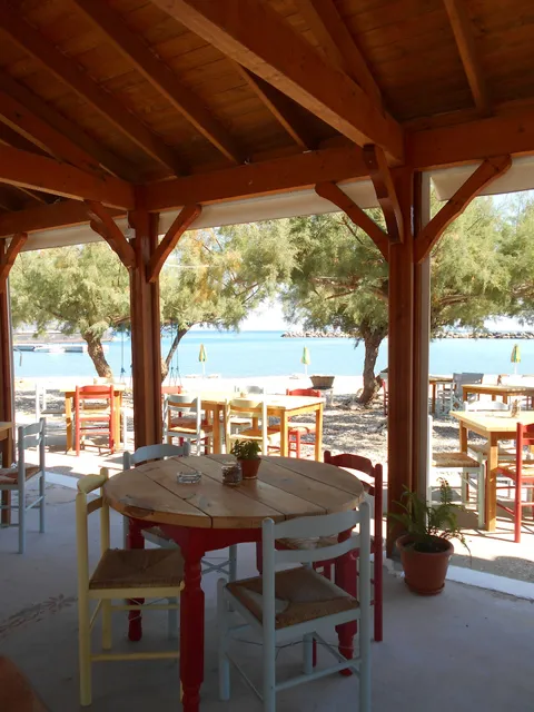 Trata Samos Restaurant