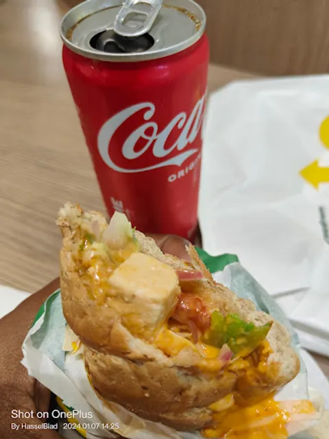 Subway Phoenix Mall Bareilly