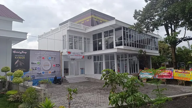 MAKIYYAH "Guest House Syari'ah"