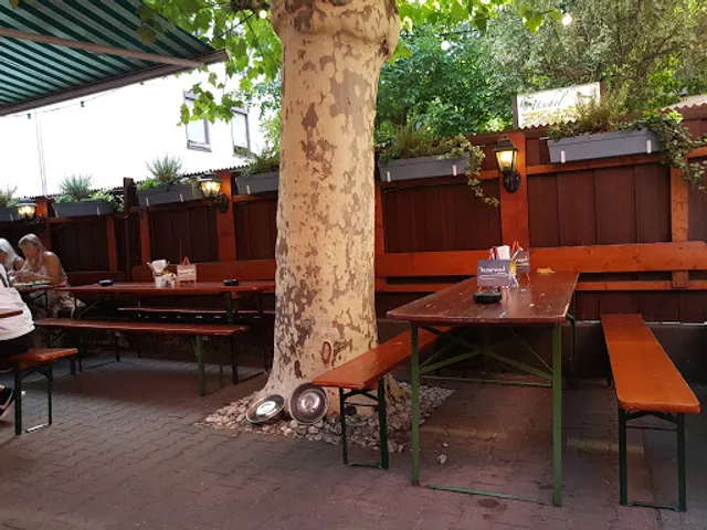 Apfelwein-Wirtschaft Fichtekränzi