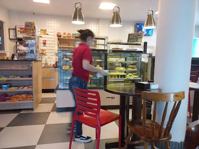 Comes e Bebes cafeteria