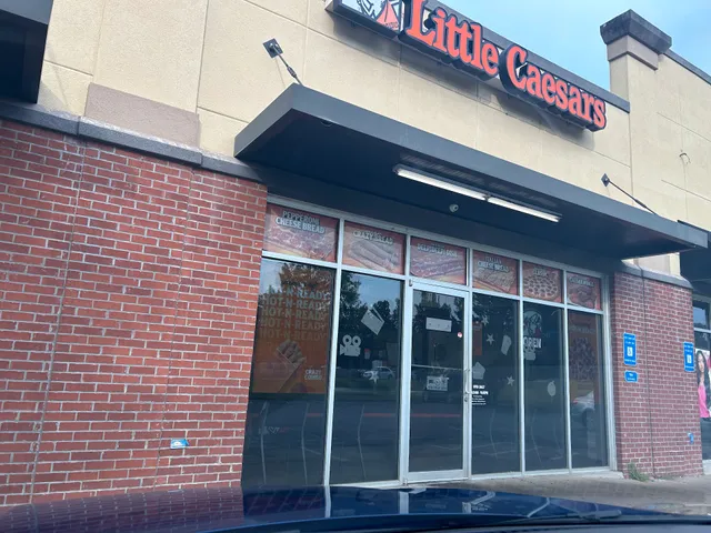 Little Caesars Pizza