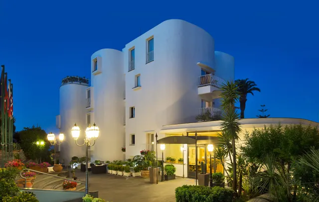 Punta Molino Beach Resort & Thermal Spa