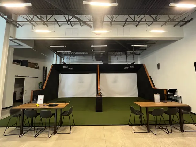 Fox Den Indoor Golf