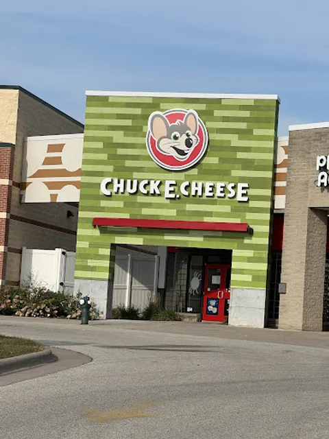 Chuck E. Cheese