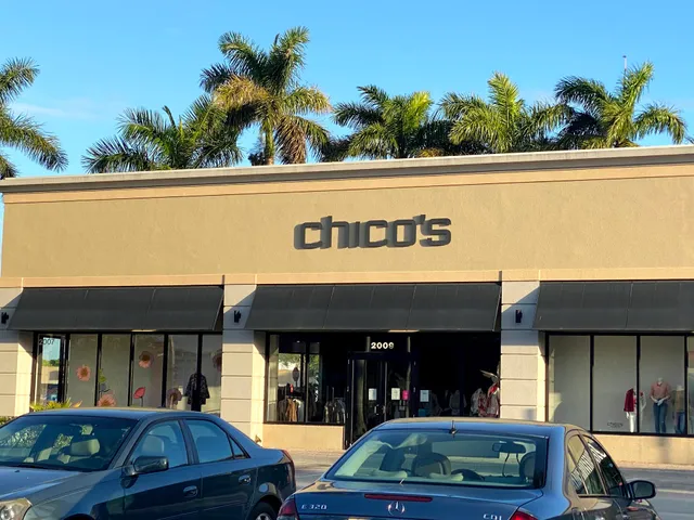 3 Avenues Shopping Center