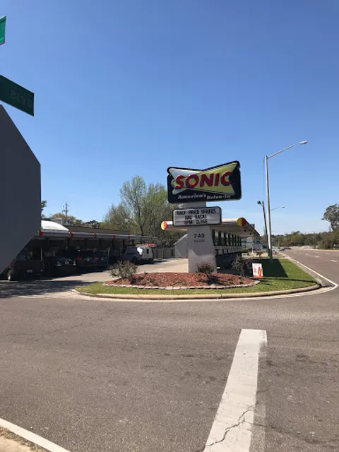 Sonic Drive-In