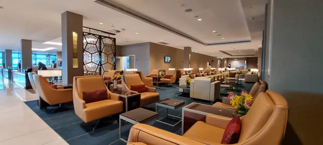 Emirates Lounge