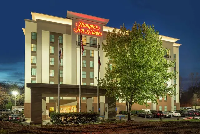 Hampton Inn & Suites Charlotte-Arrowood Rd.