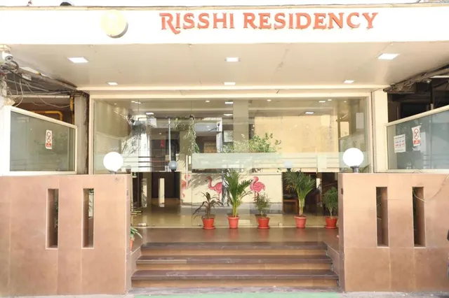 Hotel Risshi Residency